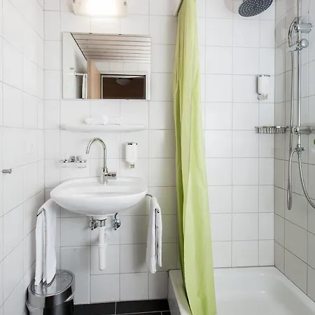 Ziegelhuesi Hotel, Bei Bern 3*