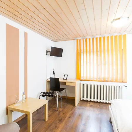 Ziegelhuesi Hotel, Bei Bern